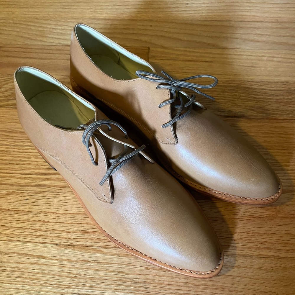 Nisolo James Oxfords, size 9, in Almond